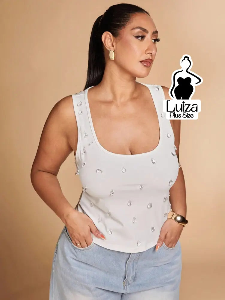 Blusa Regata Alças Largas Pedrarias Aplicadas Plus Size Blusa Regata Alças Largas Pedrarias Aplicadas Plus Size