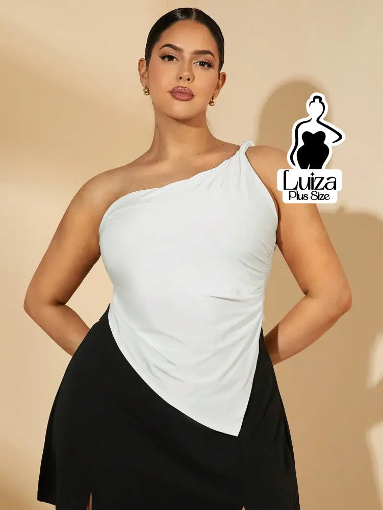Blusa Um Ombro Só Assimétrica Detalhe De Nó Plus Size Blusa Um Ombro Só Assimétrica Detalhe De Nó Plus Size