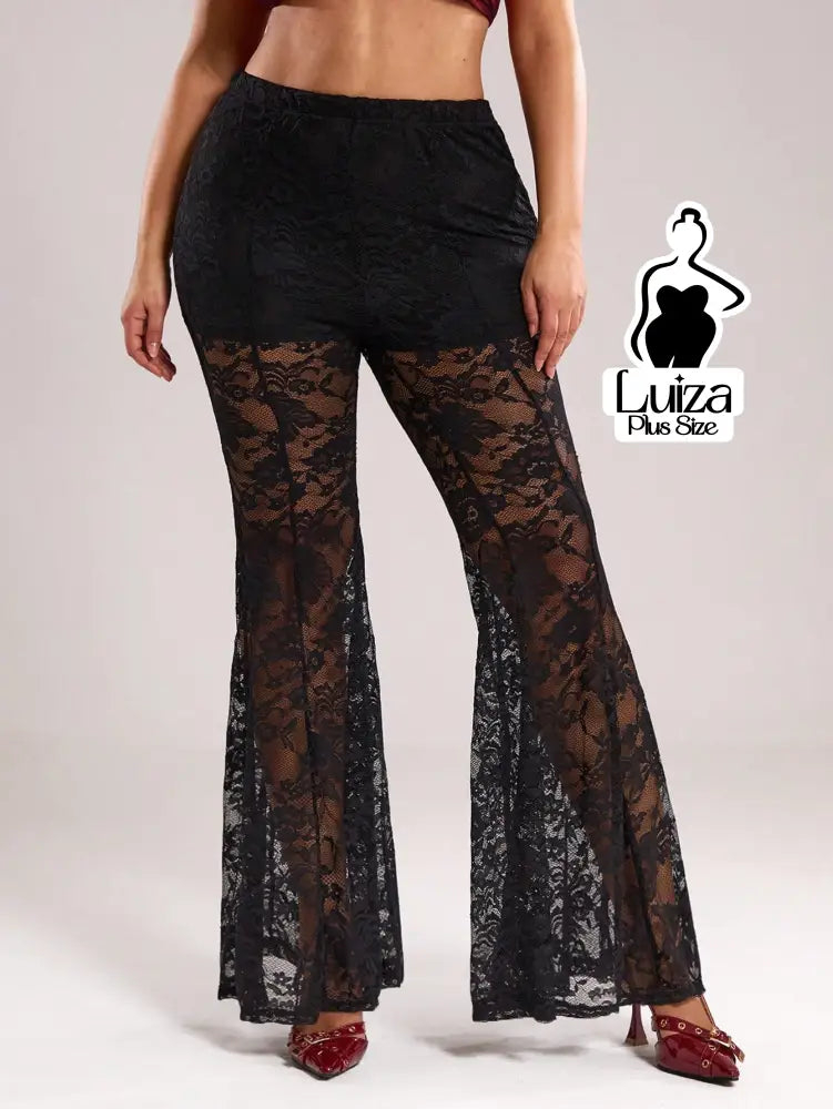 Calça Flare Transparente Renda Sofisticada Plus Size Calça Flare Transparente Renda Sofisticada Plus Size