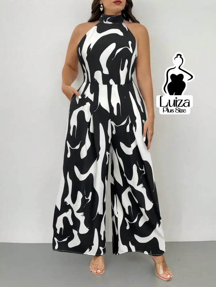 Macacão Longo Estampado Preto E Branco Gola Alta Plus Size Macacão Longo Estampado Preto E Branco Gola Alta Plus Size