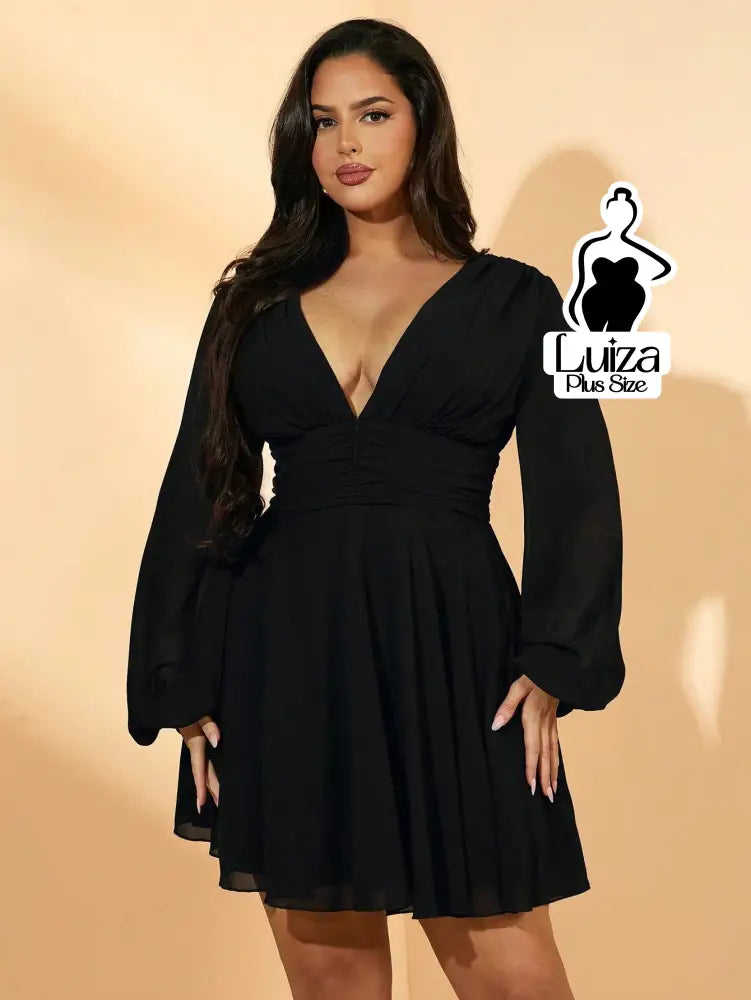Vestido Curto Chiffon Manga Longa Decote V Plus Size Vestido Curto Chiffon Manga Longa Decote V Plus Size