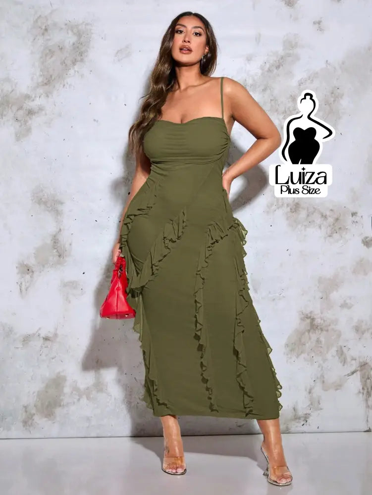 Vestido Longo Ajustado Babados Costas Abertas Plus Size Vestido Longo Ajustado Babados Costas Abertas Plus Size