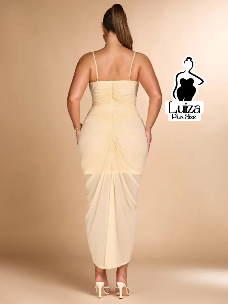 Vestido Midi Animal Print Babado Central Fenda Plus Size Vestido Midi Animal Print Babado Central Fenda Plus Size