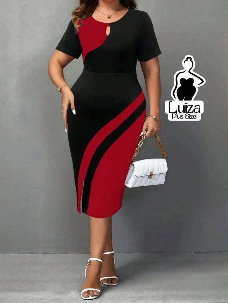 Vestido Midi Bicolor Manga Curta Detalhe Em Argola Plus Size Vestido Midi Bicolor Manga Curta Detalhe Em Argola Plus