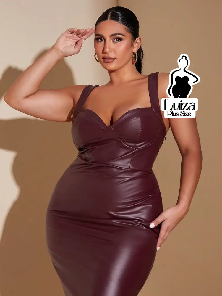 Vestido Midi Justo Alças Largas Sintético Plus Size Vestido Midi Justo Alças Largas Sintético Plus Size