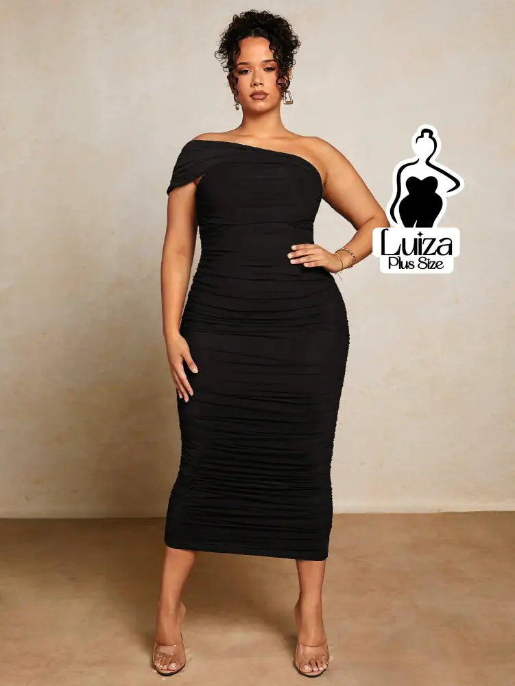 Vestido Midi Justo Um Ombro Só Efeito Drapeado Plus Size Vestido Midi Justo Um Ombro Só Efeito Drapeado Plus Size