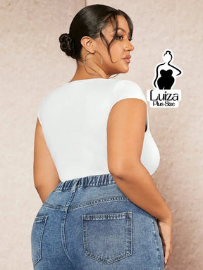 Blusa Justa Decote Quadrado Elegante Plus Size Blusa Justa Decote Quadrado Elegante Plus Size