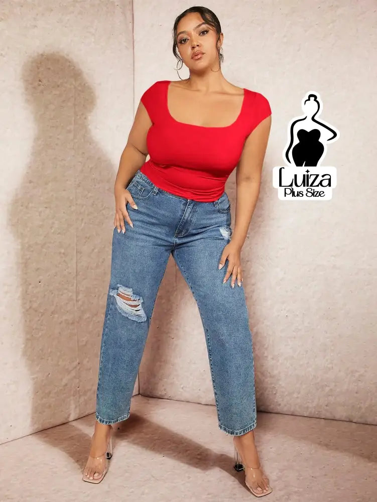 Blusa Justa Decote Quadrado Elegante Plus Size Blusa Justa Decote Quadrado Elegante Plus Size