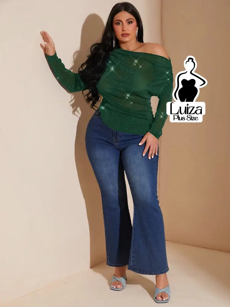 Blusa Ombro A Ombro Lurex Brilhante Drapeada Plus Size Blusa Ombro A Ombro Lurex Brilhante Drapeada Plus Size