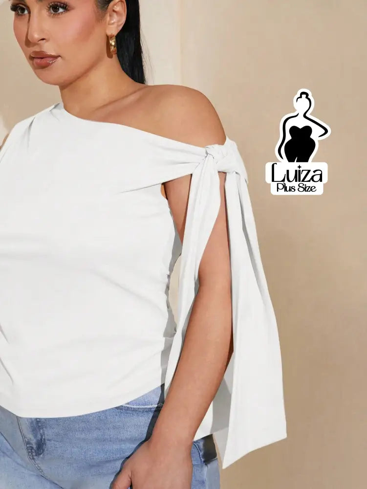 Blusa Ombro Só Detalhe Amarração Na Manga Plus Size Blusa Ombro Só Detalhe Amarração Na Manga Plus Size