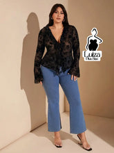 Blusa Tule Floral Babados Amarração Frontal Plus Size Preto / G Blusa Tule Floral Babados Amarração Frontal Plus Size