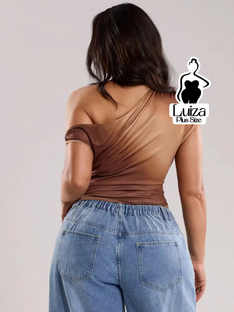 Blusa Um Ombro Cetim Argola Drapeado Plus Size Blusa Um Ombro Cetim Argola Drapeado Plus Size