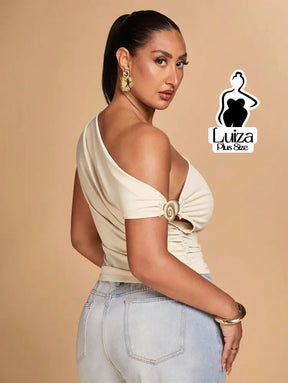 Blusa Um Ombro Só Argola Decorativa Drapeado Plus Size Blusa Um Ombro Só Argola Decorativa Drapeado Plus Size