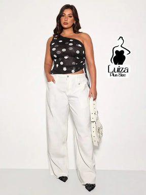 Blusa Um Ombro Tule Estampa Poá Moderna Elegante Plus Size Preto e Branco / G Blusa Um Ombro Tule Estampa Poá Moderna