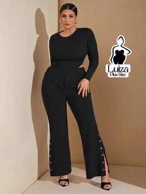 Calça Flare Alfaiataria Botões Laterais Plus Size Preto / G Calça Flare Alfaiataria Botões Laterais Plus Size