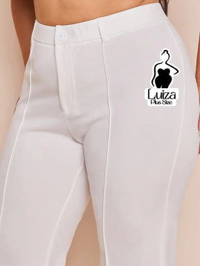 Calça Flare Alfaiataria Cintura Alta Recortes Plus Size Calça Flare Alfaiataria Cintura Alta Recortes Plus Size