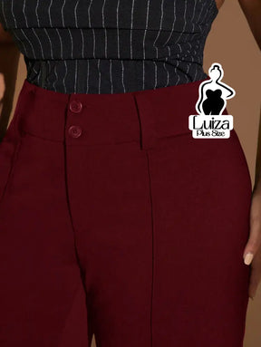 Calça Flare Cintura Alta Botões Recorte Alfaiataria Plus Size Calça Flare Cintura Alta Botões Recorte Alfaiataria Plus