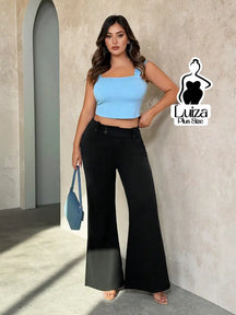 Calça Flare Cintura Alta Detalhe Botões Plus Size Preto / G Calça Flare Cintura Alta Detalhe Botões Plus Size