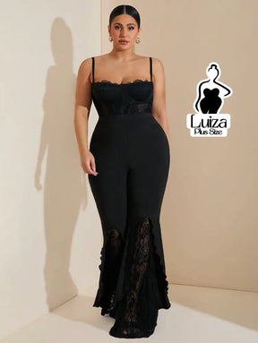 Calça Flare Cintura Alta Recortes De Renda Plus Size Calça Flare Cintura Alta Recortes De Renda Plus Size