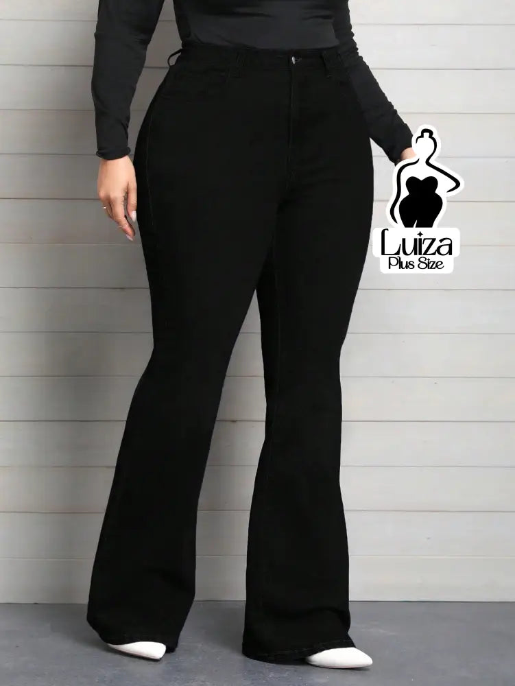 Calça Jeans Flare Cintura Alta Lavagem Escura Plus Size Calça Jeans Flare Cintura Alta Lavagem Escura Plus Size