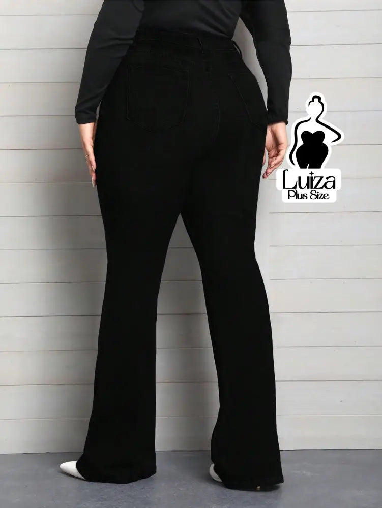 Calça Jeans Flare Cintura Alta Lavagem Escura Plus Size Calça Jeans Flare Cintura Alta Lavagem Escura Plus Size
