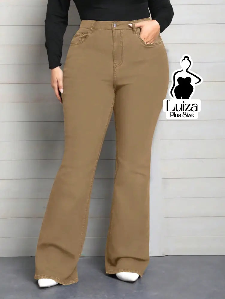 Calça Jeans Flare Cintura Alta Lavagem Escura Plus Size Caqui / G Calça Jeans Flare Cintura Alta Lavagem Escura Plus