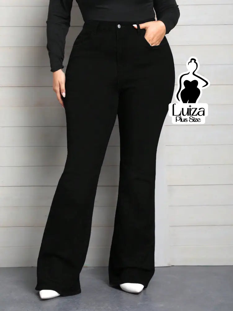 Calça Jeans Flare Cintura Alta Lavagem Escura Plus Size Preto / G Calça Jeans Flare Cintura Alta Lavagem Escura Plus