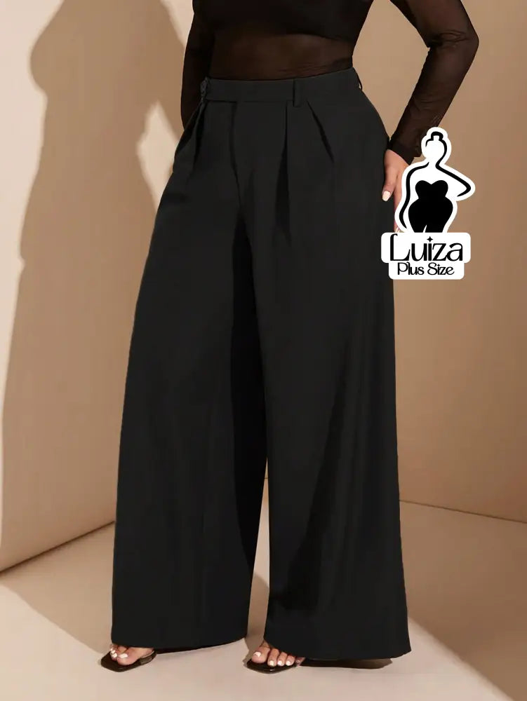 Calça Pantalona Alfaiataria Cintura Alta Com Pregas Plus Size Calça Pantalona Alfaiataria Cintura Alta Com Pregas Plus