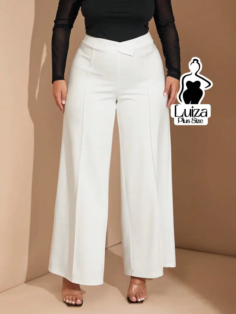Calça Pantalona Alfaiataria Cintura Alta Recorte Plus Size Calça Pantalona Alfaiataria Cintura Alta Recorte Plus Size