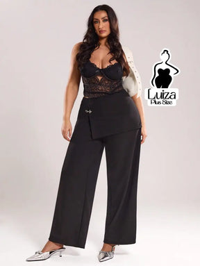 Calça Pantalona Cintura Alta Sobreposição Assimétrica Plus Size Calça Pantalona Cintura Alta Sobreposição Assimétrica