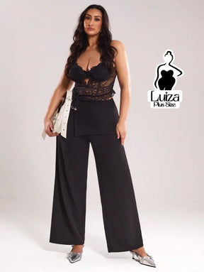 Calça Pantalona Cintura Alta Sobreposição Assimétrica Plus Size Calça Pantalona Cintura Alta Sobreposição Assimétrica