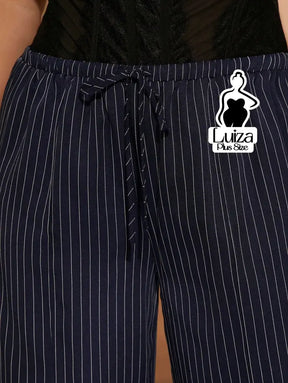 Calça Pantalona Listrada Amarração Na Cintura Plus Size Calça Pantalona Listrada Amarração Na Cintura Plus Size