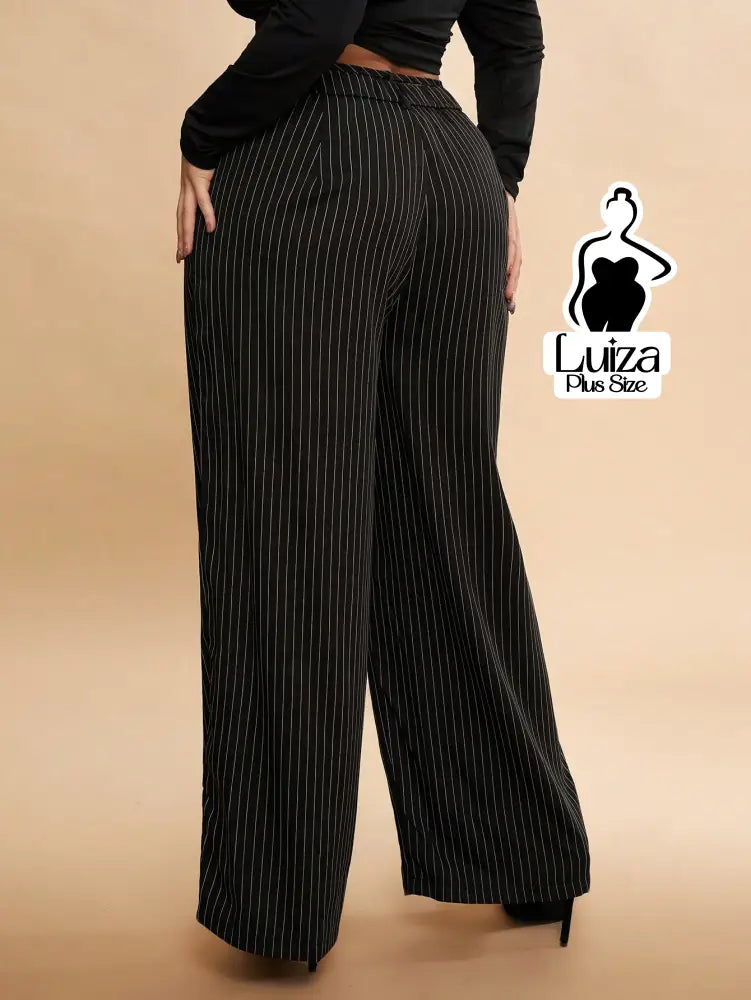Calça Pantalona Listrada Cós Elástico Ajustável Plus Size Calça Pantalona Listrada Cós Elástico Ajustável Plus Size