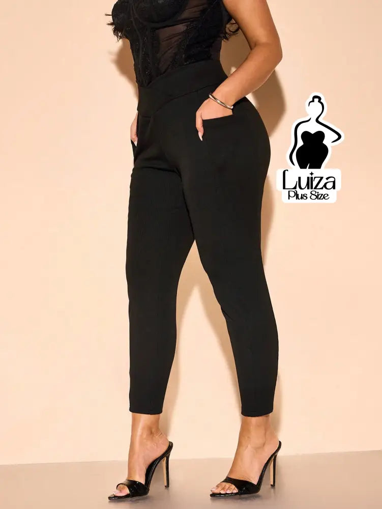 Calça Skinny Cintura Alta Cós Elástico Plus Size Calça Skinny Cintura Alta Cós Elástico Plus Size