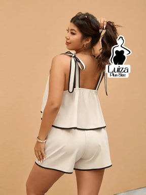 Conjunto Blusa Alça Laço Short Casual Moderno Plus Size Conjunto Blusa Alça Laço Short Casual Moderno Plus Size