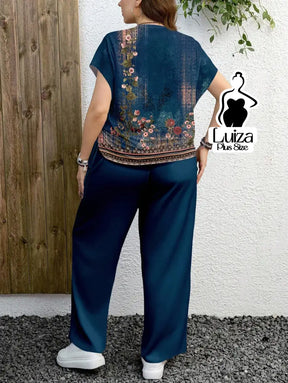 Conjunto Blusa Estampada Calça Pantalona Casual Chic Plus Size Conjunto Blusa Estampada Calça Pantalona Casual Chic
