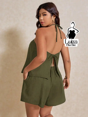 Conjunto Blusa Frente Única Amarração Short Moderno Plus Size Conjunto Blusa Frente Única Amarração Short Moderno Plus