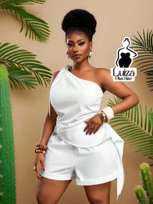 Conjunto Blusa Um Ombro Só Short Casual Sofisticado Plus Size Branco / G Conjunto Blusa Um Ombro Só Short Casual
