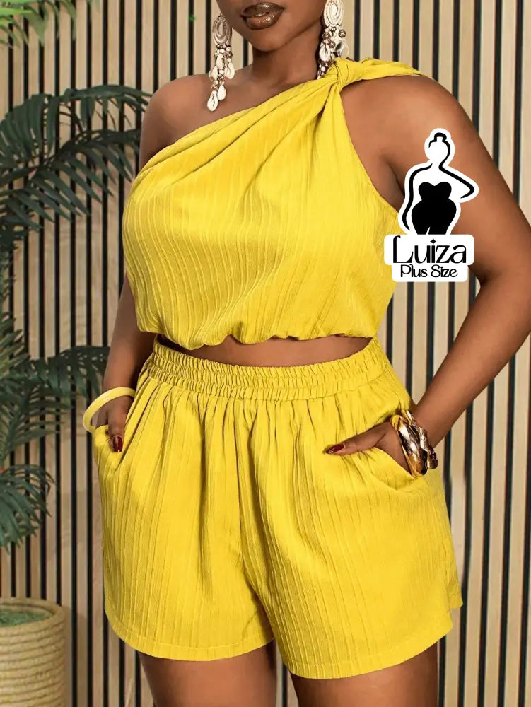 Conjunto Blusa Um Ombro Só Short Casual Verão Plus Size Conjunto Blusa Um Ombro Só Short Casual Verão Plus Size