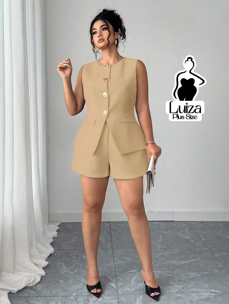 Conjunto Colete Alfaiataria Sem Mangas Short Elegante Plus Size Conjunto Colete Alfaiataria Sem Mangas Short Elegante