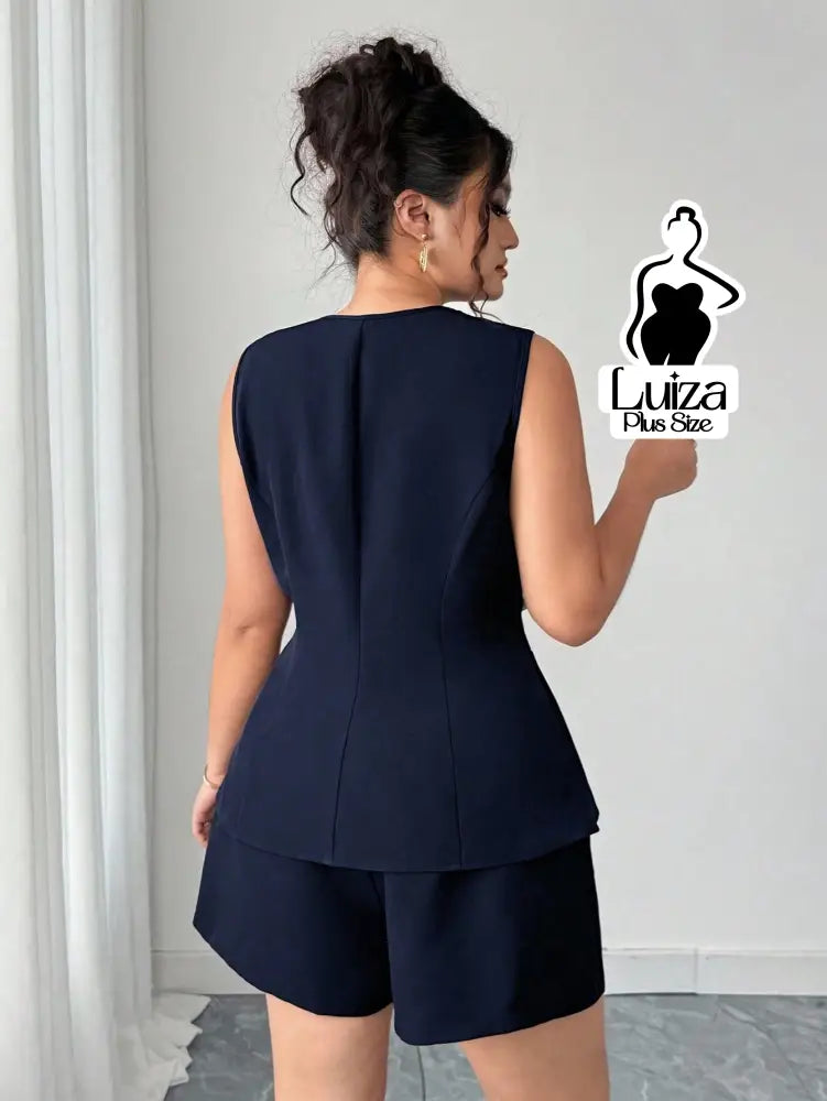Conjunto Colete Alfaiataria Sem Mangas Short Elegante Plus Size Conjunto Colete Alfaiataria Sem Mangas Short Elegante