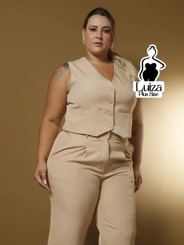 Conjunto Colete Botões Calça Jogger Casual Elegante Plus Size Conjunto Colete Botões Calça Jogger Casual Elegante Plus