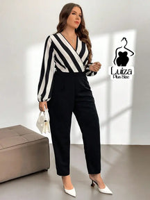 Macacão Longo Elegante Decote Transpassado Listrado Plus Size Preto e Branco / G Macacão Longo Elegante Decote