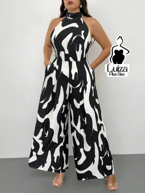 Macacão Longo Estampado Preto E Branco Gola Alta Plus Size Macacão Longo Estampado Preto E Branco Gola Alta Plus Size