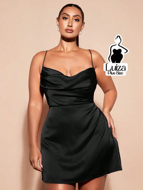 Vestido Curto Alças Finas Decote Drapeado Plus Size Preto / G Vestido Curto Alças Finas Decote Drapeado Plus Size