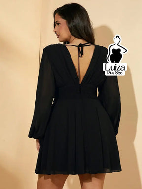 Vestido Curto Chiffon Manga Longa Decote V Plus Size Vestido Curto Chiffon Manga Longa Decote V Plus Size