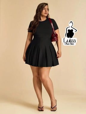 Vestido Curto Godê Plissado Manga Curta Plus Size Preto / G Vestido Curto Godê Plissado Manga Curta Plus Size