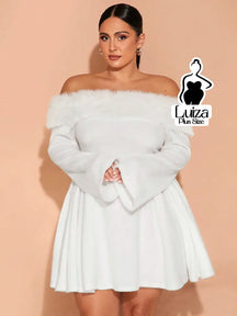Vestido Curto Ombro A Ombro Plumas Manga Flare Plus Size Branco / G Vestido Curto Ombro A Ombro Plumas Manga Flare Plus