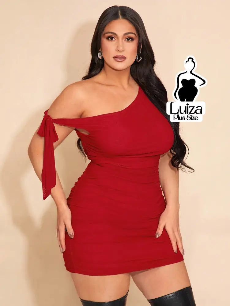 Vestido Curto Um Ombro Só Detalhe Amarração Plus Size Vestido Curto Um Ombro Só Detalhe Amarração Plus Size