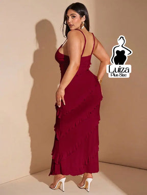 Vestido Longo Babados Diagonais Alça Fina Plus Size Vestido Longo Babados Diagonais Alça Fina Plus Size